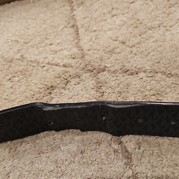 Michael Kors Black and Silver Logo Belt - Picture 3 of 6